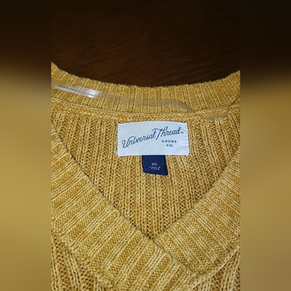 Universal Thread Women's XS Mustard Yellow Sweater - Picture 5 of 5